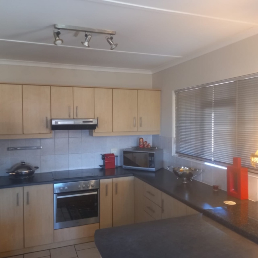 3 Bedroom Property for Sale in Vredenburg Western Cape